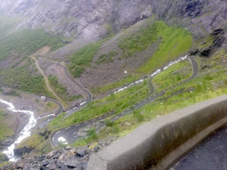 67_Trollstigen Regen